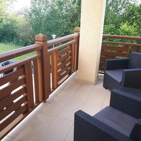 V Starej Lesnej S Balkónom