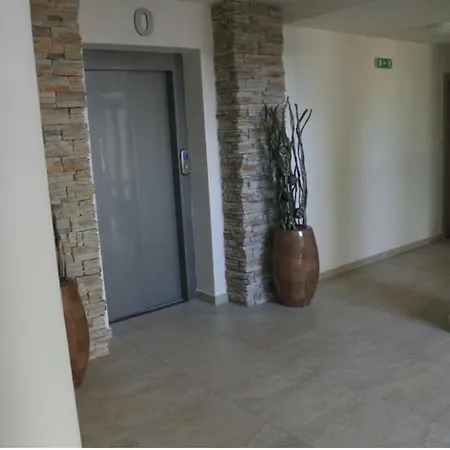 V Starej Lesnej S Balkónom * Stará Lesná